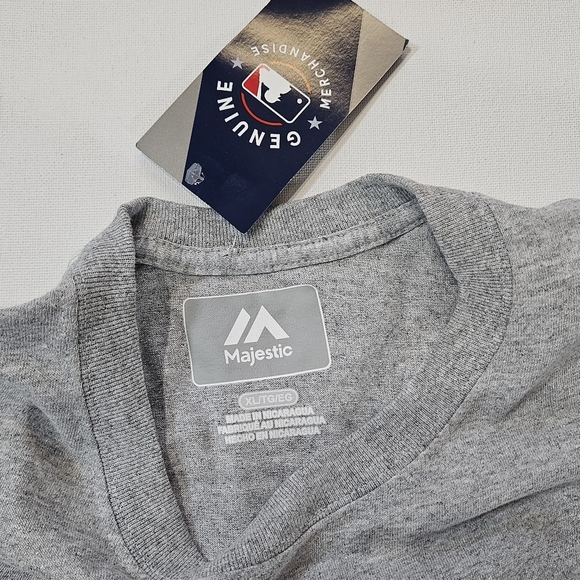 Minnesota Twins Womens T-shirt XL Grey Fall Baseball Tee Official Licensed Gear - Picture 3 of 6